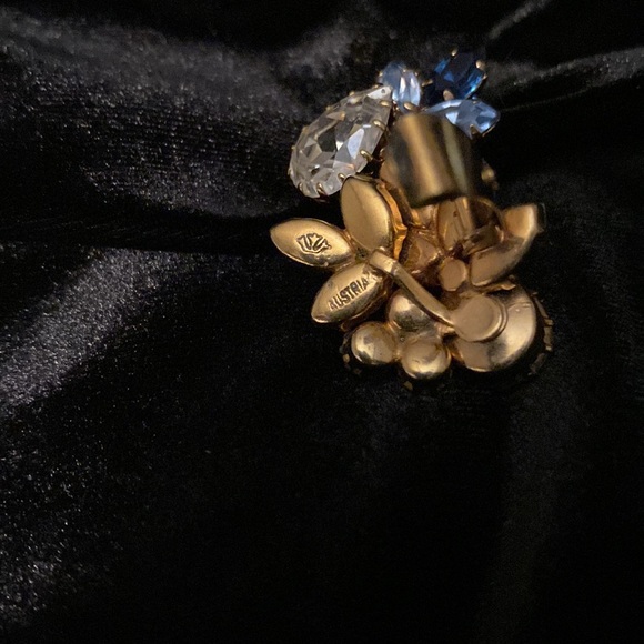 Vintage 1950s Schoffel & Co Austrian Clip Blue Stone Earrings Gold Toned Metal - Picture 5 of 6